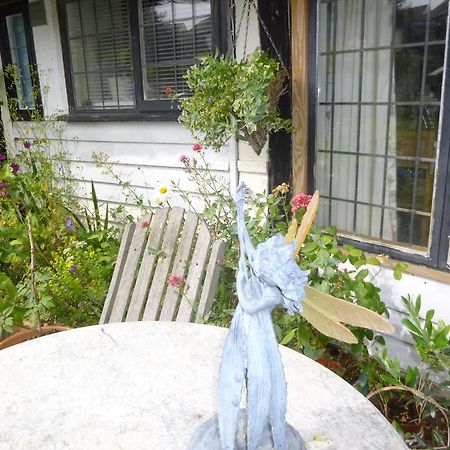 Church Hall Farm Bed And Breakfast Broxted Luaran gambar